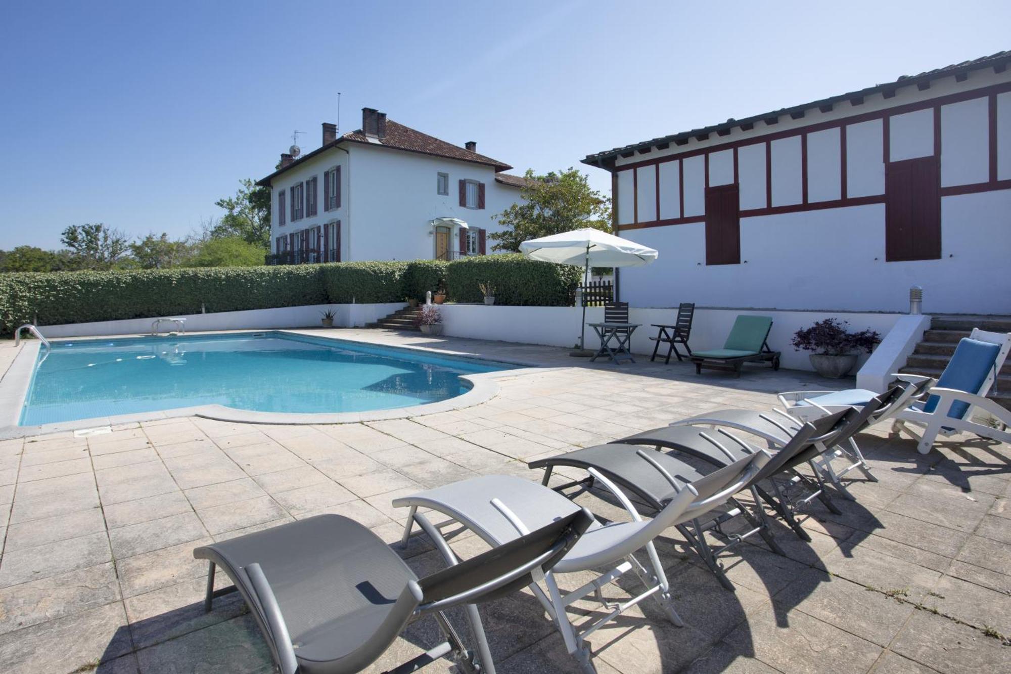 Beltzenia Txoko Villa Urrugne Bagian luar foto